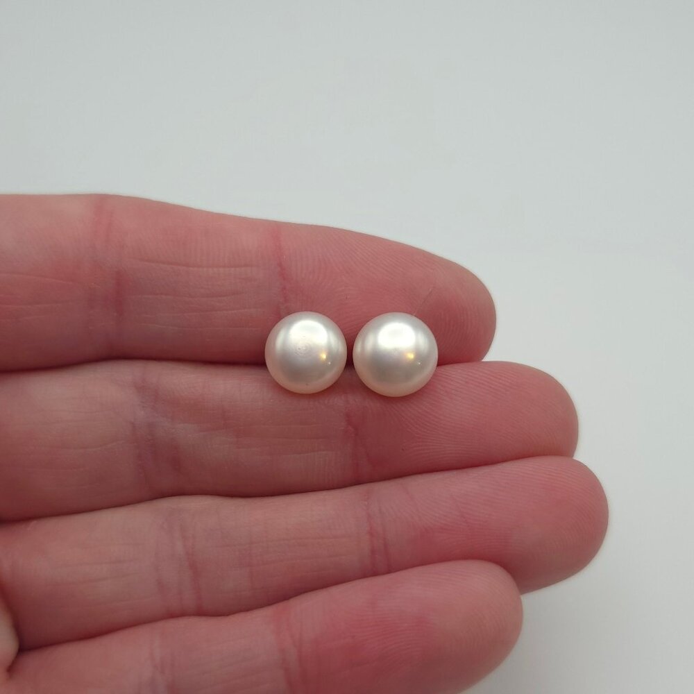 925 Sterling Silver 9.25mm Light Pink White Pearl Stud Earrings